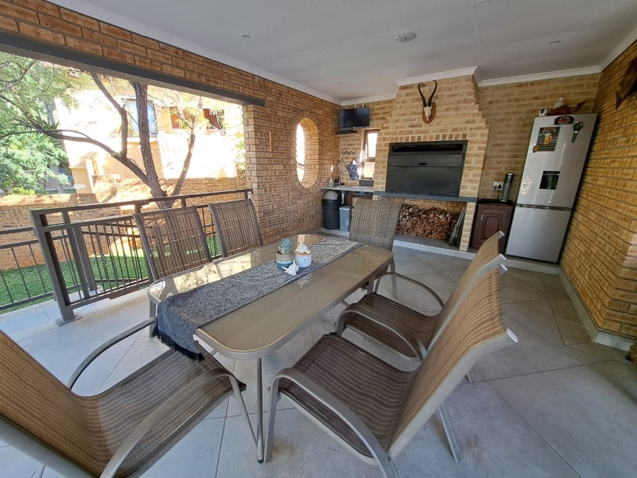 4 Bedroom Property for Sale in Cashan North West